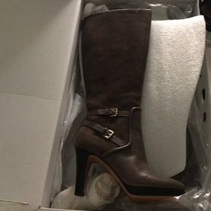 NWT & box Nine West suede and leather taupe boots